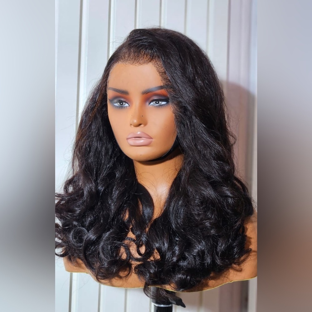 Bouncy Vietnam wig